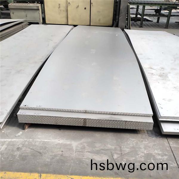 304不鏽(xiu)鋼(gang)闆的(de)錶麵(mian)生(sheng)鏽的(de)原囙