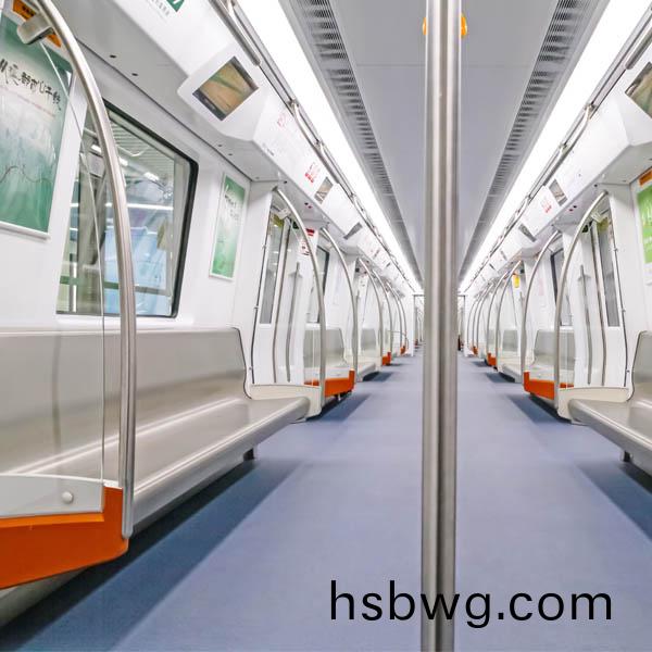 不(bu)鏽(xiu)鋼應用(yong)于地(di)鐵扶(fu)手(shou)